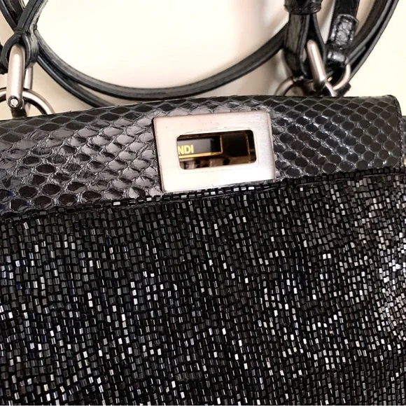 New Fendi beaded Python peekaboo crossbody bag - Picture 6 of 16